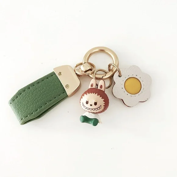 POP MART Labubu Keychain Accessory - Picture 1 of 2
